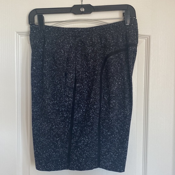 Lululemon Pace Breaker Short 9" *Liner - Picture 7 of 8